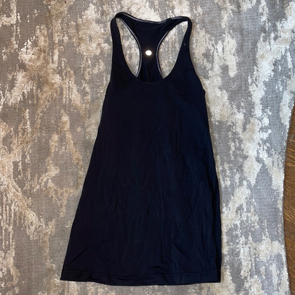 Lululemon tank